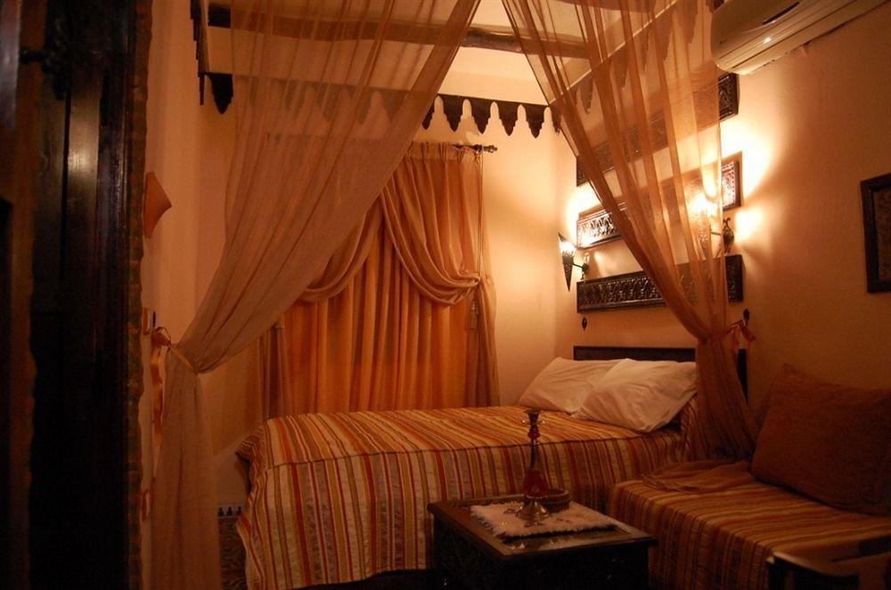 Dar Zman Bed & Breakfast เชฟชาอูน ภายนอก รูปภาพ