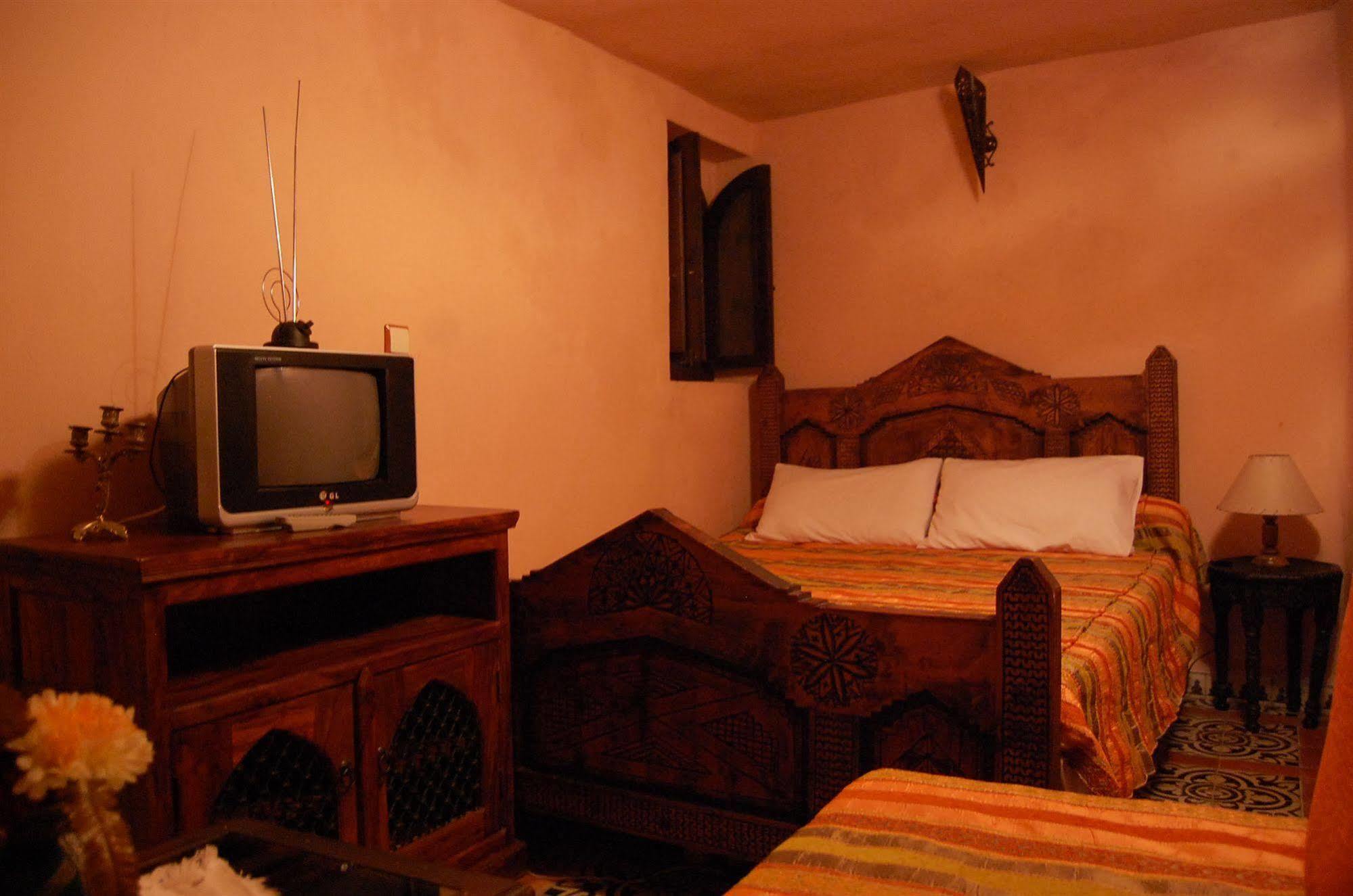 Dar Zman Bed & Breakfast เชฟชาอูน ภายนอก รูปภาพ