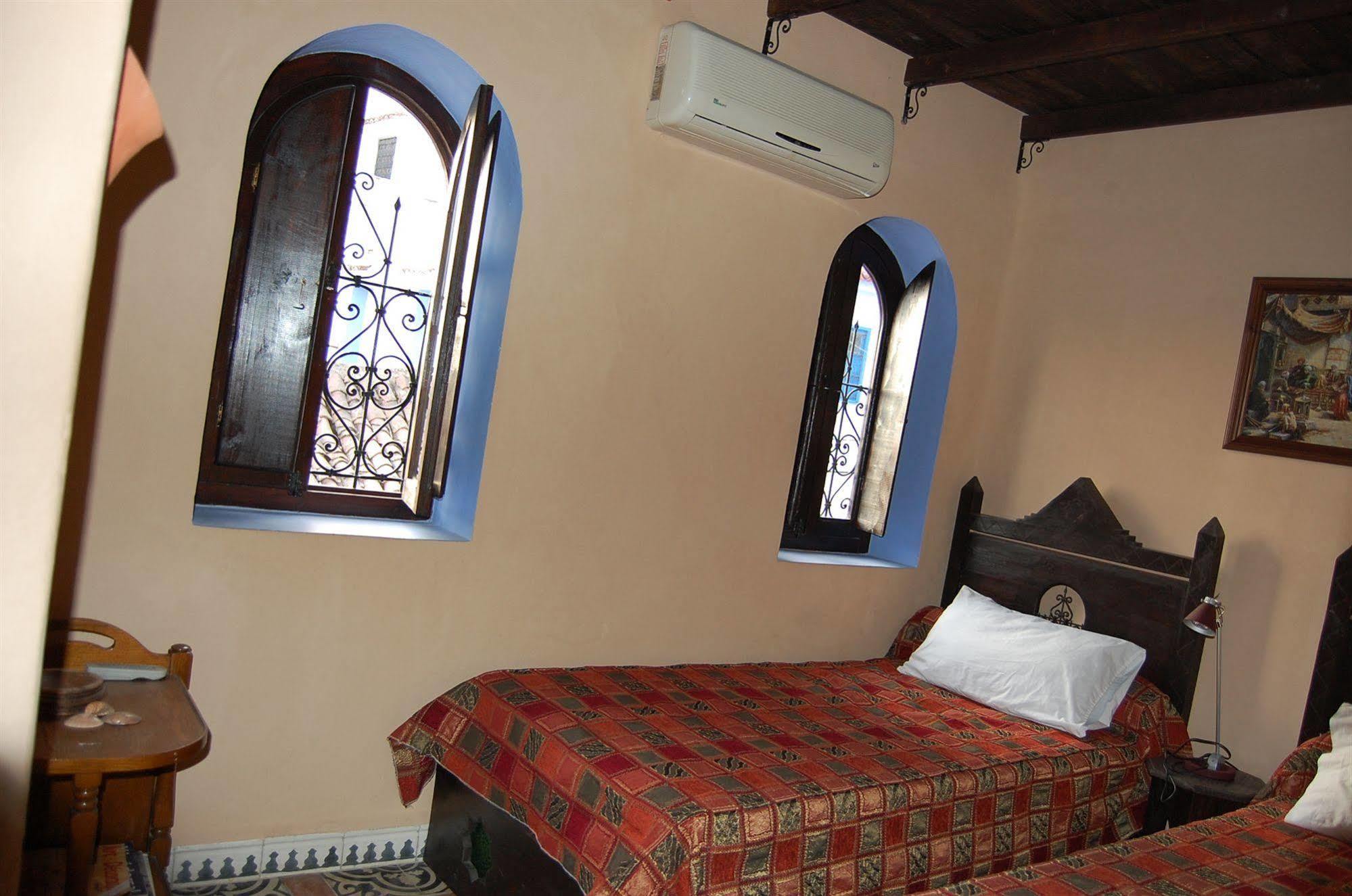 Dar Zman Bed & Breakfast เชฟชาอูน ภายนอก รูปภาพ
